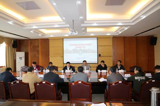 说明: F:\2014办公室\校园网新闻投稿2014起\2017\自治区教育厅专家组到我校检查指导工作传科技处网页\e61b782430d841d94ef5150a40ada318_A713E6CFE93A815DDF75BD79E6A_A01837FA_13DA4.jpg